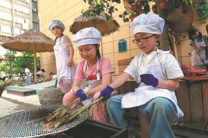 Kindergarten Chefs Show Culinary Skills