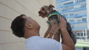 People Benefit from Dog Therapy in China